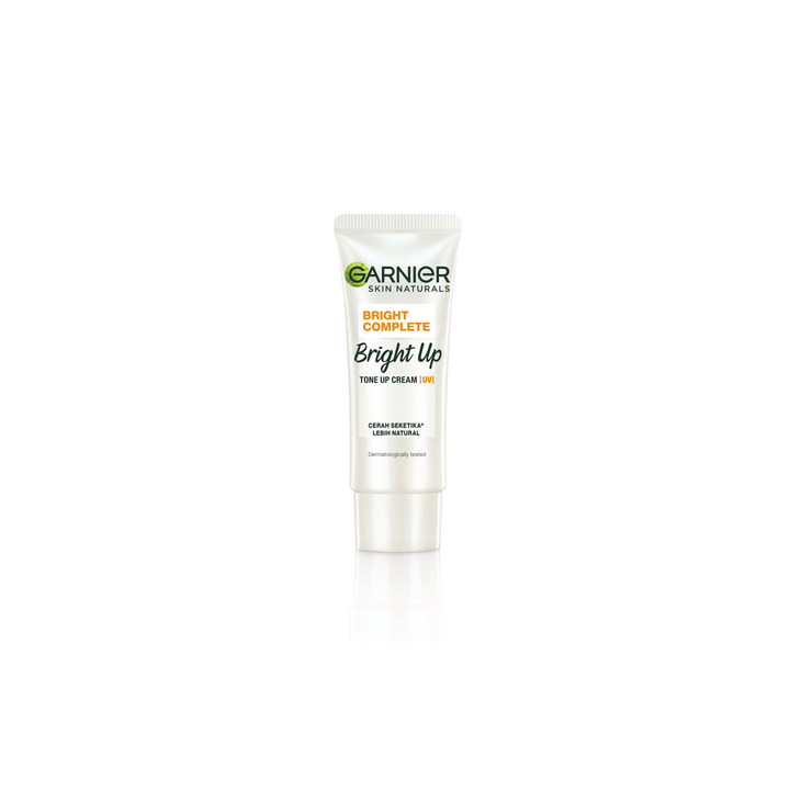 Garnier Bright Complete Bright Up Tone Up Cream UV