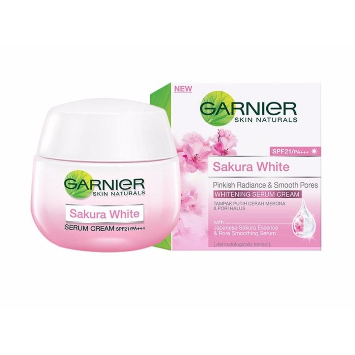 Garnier Sakura Glow Whitening Serum Day Cream 50ml