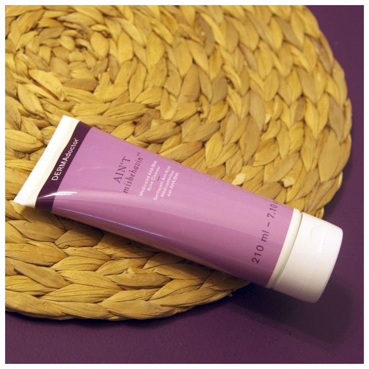 Ain't Misbehavin' Medicated AHA/BHA Acne Cleanser