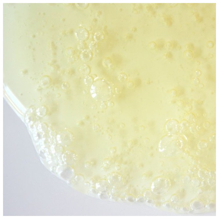 Kakadu C Brightening Daily Cleanser