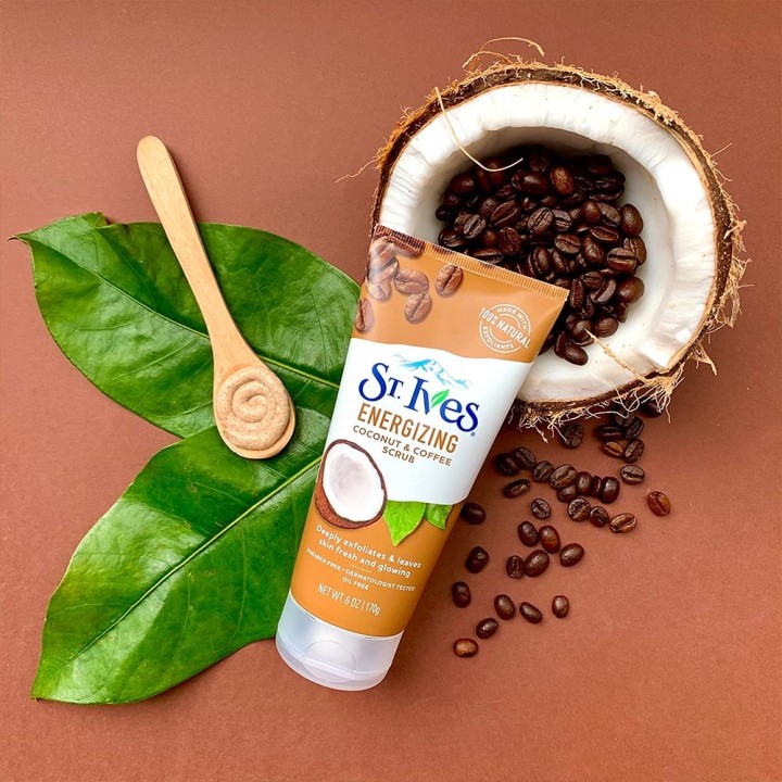 St. Ives Energizing Coconut & Coffee Face Scrub